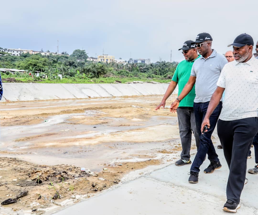 Read more about the article Lagos Steps Up: Wahab’s Cleanup Blitz and Plastic Ban Herald a New Environmental Era by Babajide Fadoju