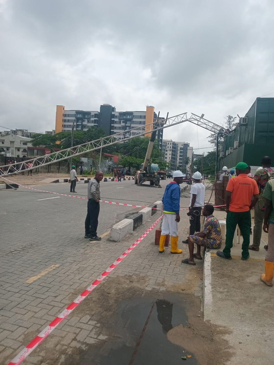 Read more about the article CRANE ACCIDENT AT MONTEROSA CONSTRUCTION SITE: LAGOS STATE SAFETY COMMISSION SEALS SITE, LAUNCHES INVESTIGATION