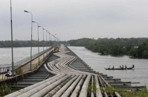 Read more about the article NNPC reports explosion on Escravos-Lagos pipeline