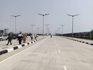 Read more about the article FG temporarily opens 47km stretch of Lagos–Calabar coastal highyway