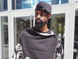 Tunde Onakoya makes history, wins Lideramos Youth Award in Barcelona