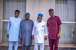 Read more about the article Makinde, Fayemi, Oyinlola visit Obasanjo in Abeokuta