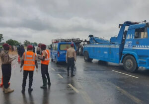 Read more about the article FRSC announces 6-hour traffic diversion on Kaduna-Zaria highway this Sunday