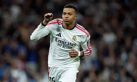You are currently viewing China suspends La Liga broadcasts after Mbappe’s ‘Chinese dictator’ remark