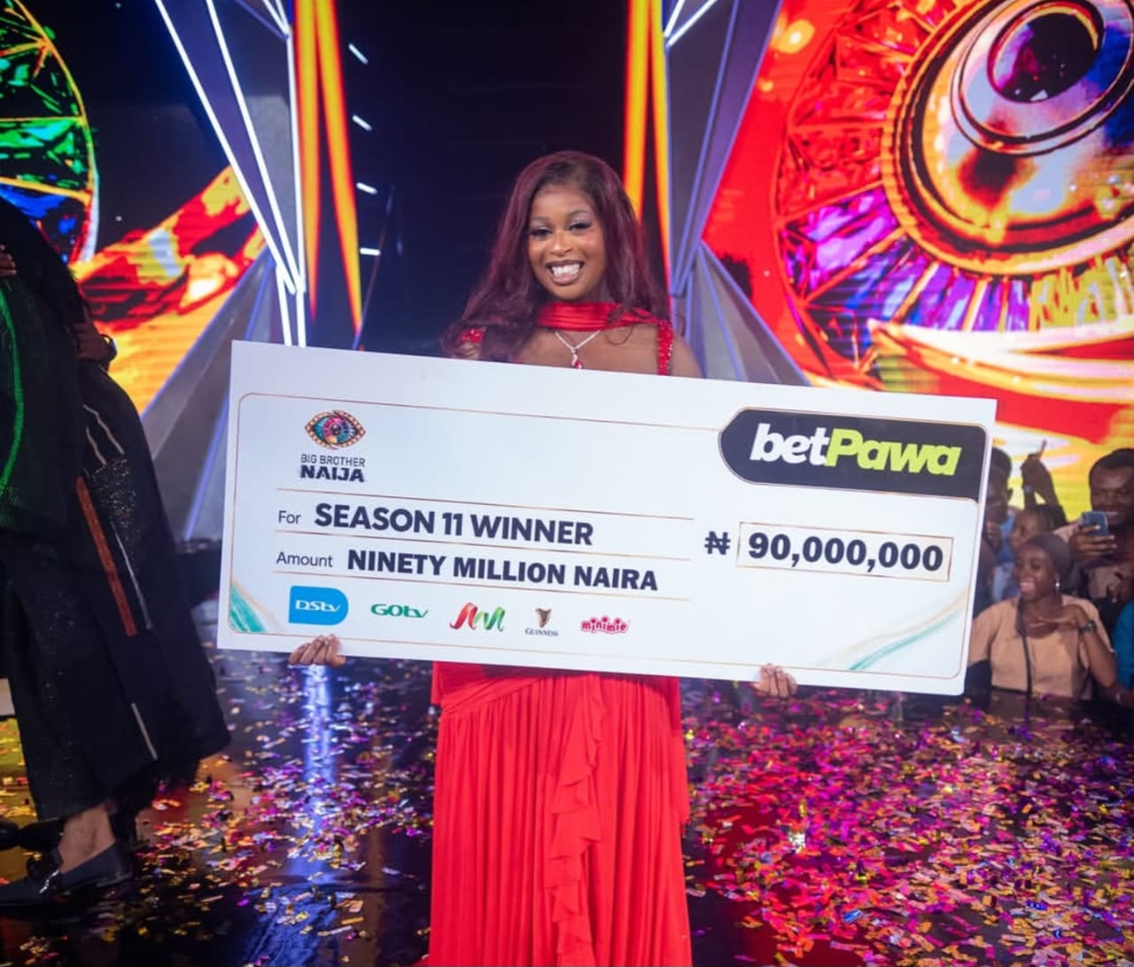 You are currently viewing Temi Nkem crowned BBNaija season 11 winner with N160m prize